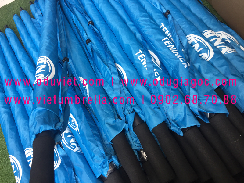 xưởng sản xuất ô dù cầm tay in logo quảng cáo